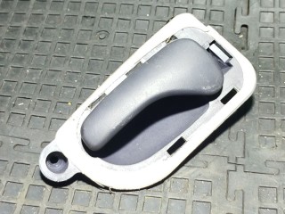 ручка внутренняя задняя левая Renault Espace 3 поколение 2000, 77008165643