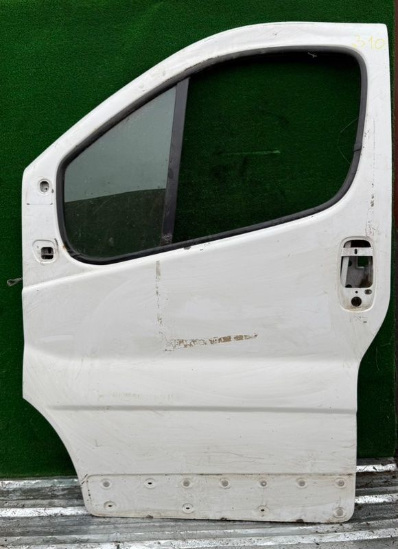 дверь передняя левая Renault Trafic 2 поколение 2005, 1.9 л. - фото №1