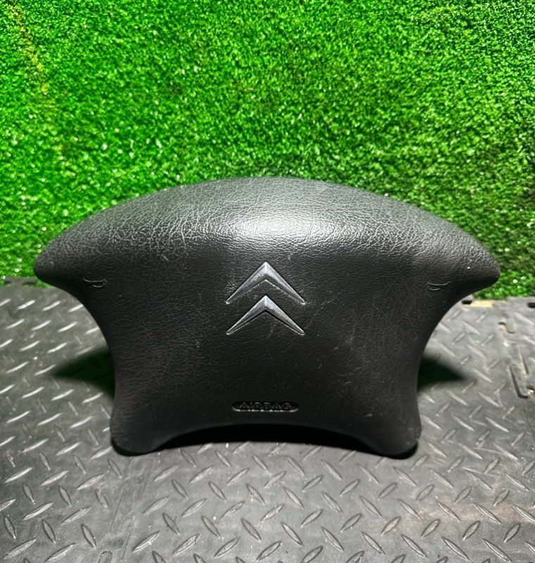 подушка безопасности водителя Citroen Xsara Picasso 1 поколение 2003, 96479413 - фото №1