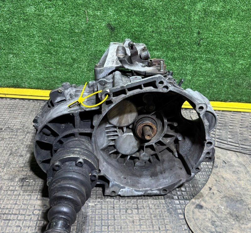 КПП механическая (МКПП) Volkswagen Golf 4 поколение 2001, 1.9 л., DRW - фото №1