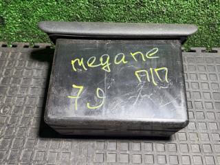 бардачок Renault Megane 2 поколение 2005, 8200074170