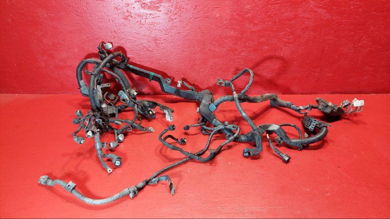 проводка двигателя Toyota Avensis 3 поколение (T270) 2011, 2.0 л., 1AD-FTV, дизель, 8212105890 - фото №1