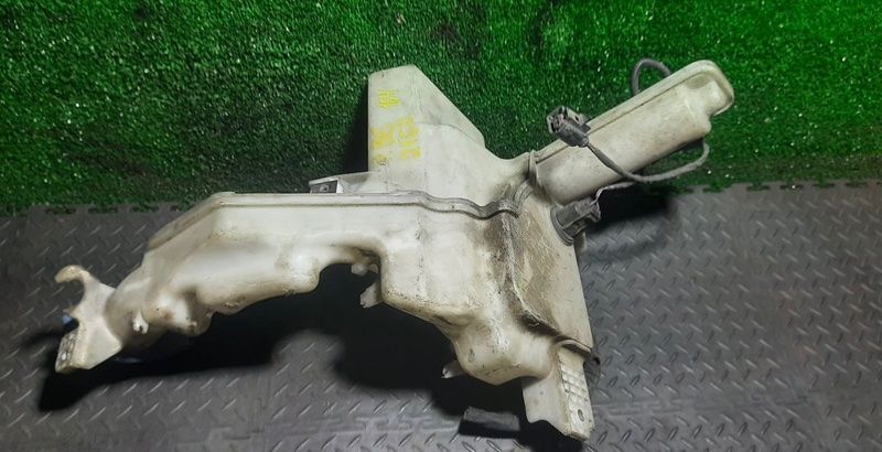 бачок омывателя Volkswagen Passat B6 2007, 3C0955453 - фото №1