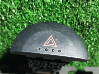 кнопка аварийной сигнализации Nissan Primera P12 2004