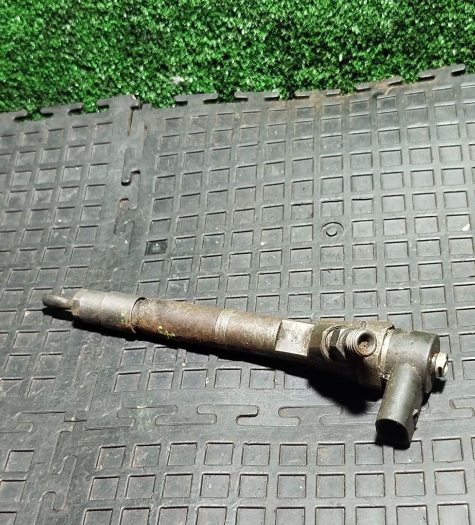 форсунка Citroen C5 1 поколение 2004, дизель, 0445110076 - фото №1