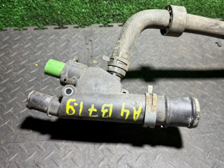 фланец (тройник) системы охлаждения Audi A4 B6 2004, 038121132D
