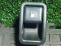 кнопка открытия лючка топливного бака Hyundai Santa Fe 1 поколение [рестайлинг] 2007, 935552B000 - фото №2