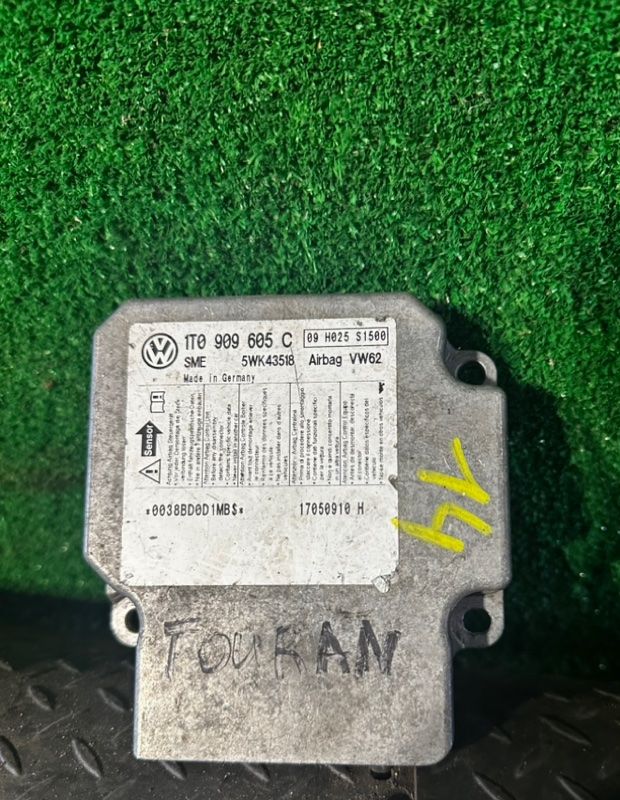 блок AirBag Volkswagen Touran 1 поколение 2004, 1T0909605C - фото №1