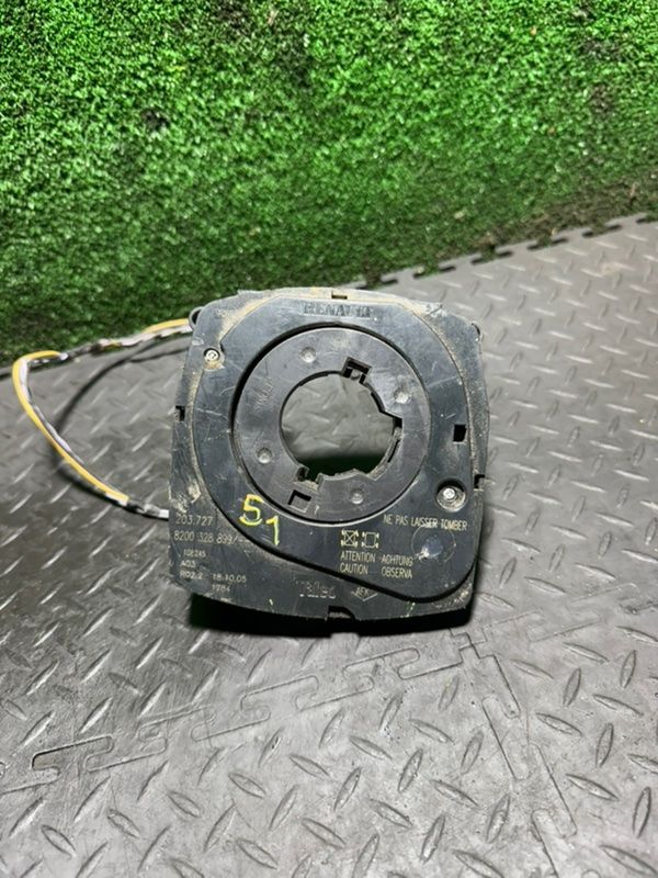 датчик угла поворота руля Renault Laguna 2 поколение 2002, 8200328899 - фото №1