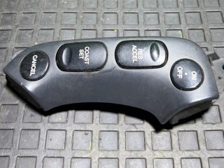кнопки управления на руле Hyundai Santa Fe 2 поколение (CM) 2008, 967002B100