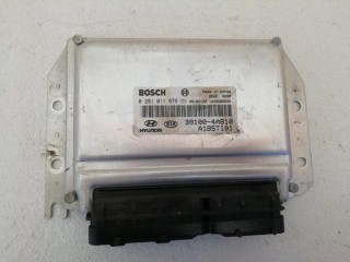 блок управления двигателем Kia Sorento 1 поколение 2005, 2.5 л., D4CB, дизель, 281011579