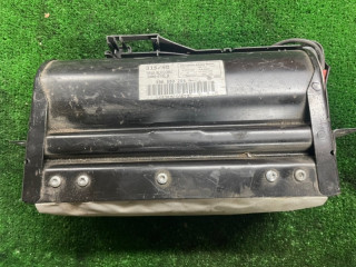 подушка безопасности пассажира Volkswagen Passat B5 1998, 3B0880204A