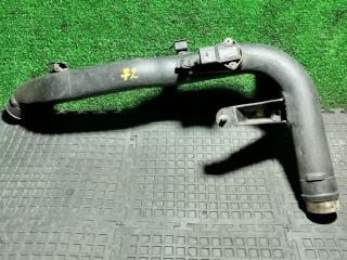 патрубок интеркулера Audi A4 B6 2003, 8D0145840