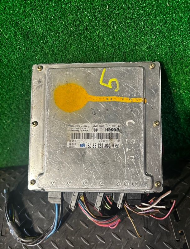 блок управления двигателем Mercedes-Benz C-Класс W203/S203/CL203 2003, A0001536979 - фото №1