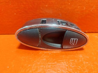 кнопка стеклоподъемника двери задней Mercedes-Benz E-Класс W211/S211 W211 2005, 2118218651