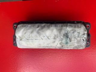 подушка безопасности коленная Volkswagen Passat B6 2006, 1.9 л., BXE, дизель, 34017892A