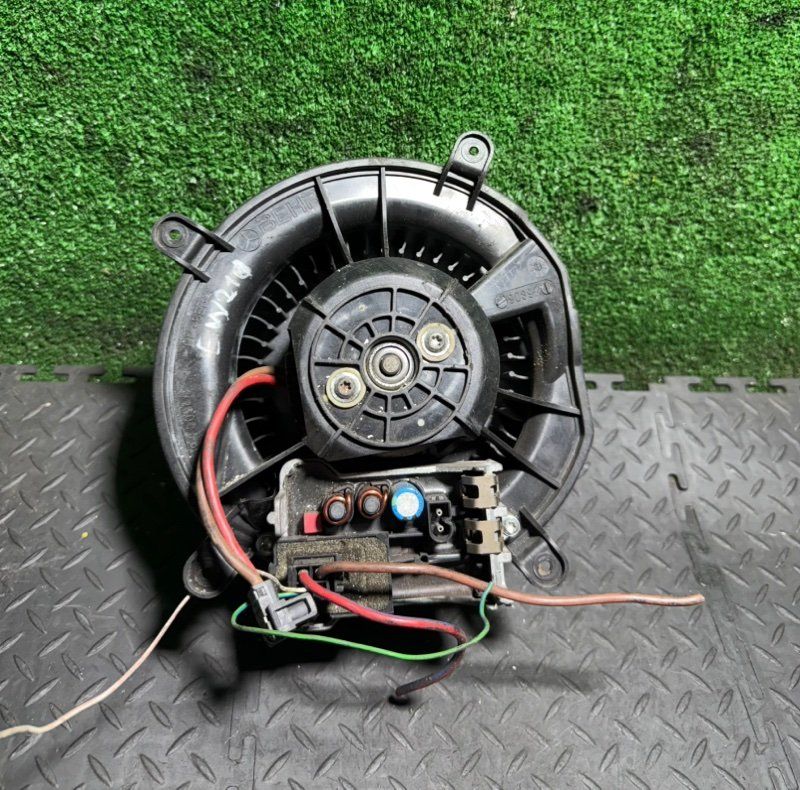 моторчик печки Mercedes-Benz E-Класс W211/S211 2004, 9400984 - фото №1