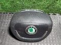 подушка безопасности водителя Skoda Superb 2 поколение 2010, 1.8 л., бензин, МКПП, 1Z0880201N - фото №3