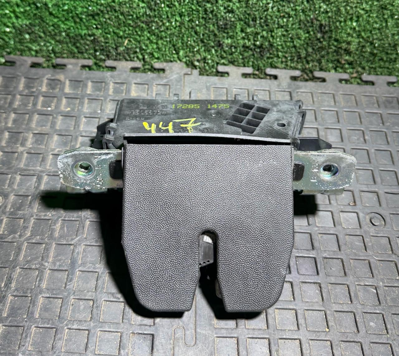 замок багажника Opel Astra H 2005, 1.6 л., бензин, МКПП, 495058724