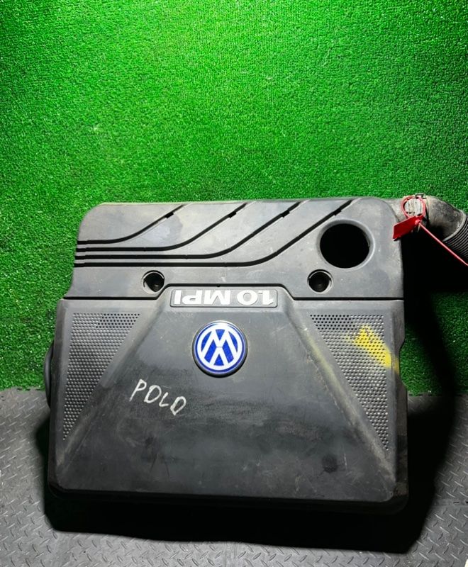 декоративная крышка двигателя Volkswagen Polo 3 поколение 1999, 30129607 - фото №1