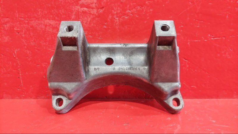 кронштейн (крепление) Mercedes-Benz S-Класс W220 1999, 112.922, 1402421340 - фото №1