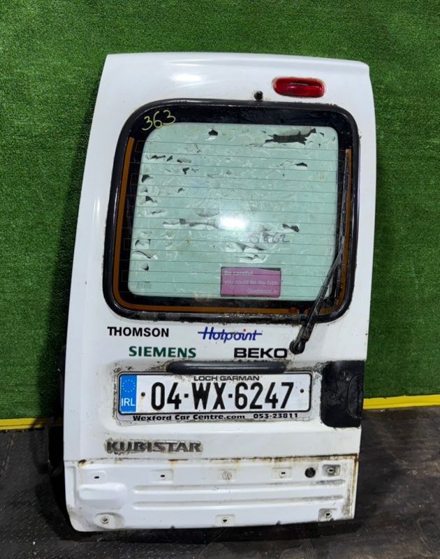 дверь задняя распашная левая Nissan Kubistar 1 поколение 2006, 1.5 л. - фото №1