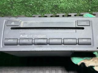 CD-чейнджер Audi A4 B6 2004, 1.8 л., бензин, седан, 8E0035111
