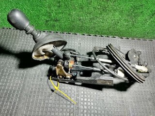 кулиса Renault Megane 3 поколение 2009, 20982334