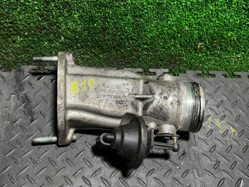 клапан EGR Audi A6 4B/C5 2000, 4B0145950C - фото №1