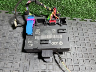 блок комфорта Skoda Superb 2 поколение 2010, 1.8 л., бензин, МКПП, 8X0959793C