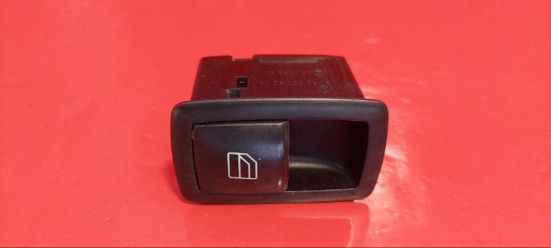кнопка стеклоподъемника двери Mercedes-Benz A-Класс W169 2006, OM266.920, 1698205210 - фото №1