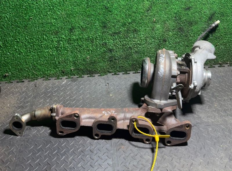 турбина Mercedes-Benz E-Класс W212/S212/C207/A207 2012, 2.2 л., A6510903580 - фото №1