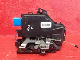 замок двери Skoda Octavia 1 поколение [рестайлинг] 2008, CGGA / BUD, 7L0839015D