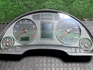 щиток приборов (приборная панель) Audi A4 B6 2004, 1.8 л., бензин, седан, 3B0920900H