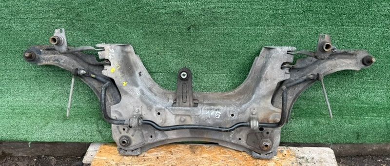 балка подвески передняя (подрамник) Renault Megane 2 поколение 2004, 1.4 л. - фото №1