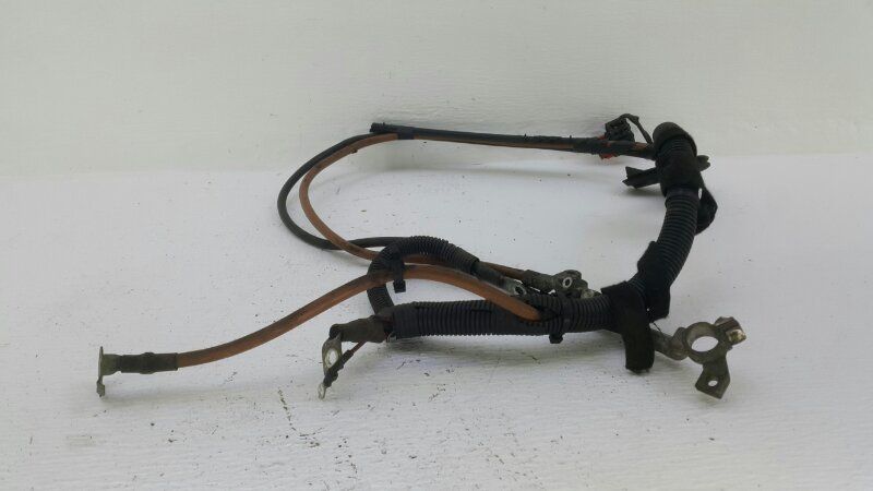плюсовой провод аккумулятора Opel Tigra 2 поколение 2005, 1.4 л., Z 14 XEP, бензин, 55353054 - фото №1
