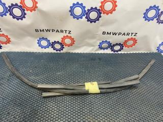 уплотнитель подкапотного пространства BMW 3 серия E91 [рестайлинг] 2009, 2.0 л., N46 B20 BD, бензин, АКПП, 475 black saphire metallic, универсал, задний привод, правый руль, 51767143757, 51767158690, 51717060565