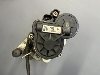 суппорт задний правый Mini Clubman 2 поколение [рестайлинг] 2023, бензин, АКПП, полный привод, 34216860404, 6860404, 34206883026, 6883026, 34216860008, 6860008