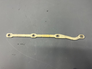 Кронштейн (крепление) выпускного коллектора Mini Countryman 2 поколение F60 2017, 1.5 л., B36 A15 A, бензин, АКПП, c2m, хетчбэк 5 дв., передний привод, 11627625162, 7625162