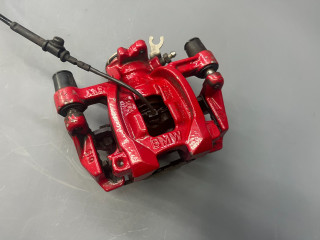 суппорт задний правый Mini Cooper 3 поколение [2-й рестайлинг] F56 2023, b71, передний привод, 34201543439, 1543439, 34201543438, 1543438