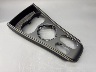 подстаканник Mini Countryman 2 поколение F60 2017, 1.5 л., B36 A15 A, бензин, АКПП, c2m, хетчбэк 5 дв., передний привод, 51169370987, 9370987