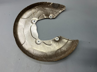 защитный кожух тормозного механизма Mini Clubman 2 поколение [рестайлинг] 2023, бензин, АКПП, полный привод, 34206799739, 6799739