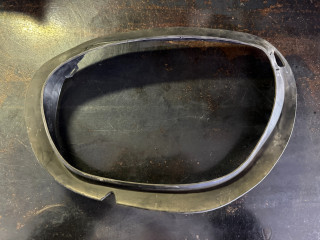 пластиковое уплотнение фары левое Mini Countryman 2 поколение (2016 - 2020), 51767388101, 7388101