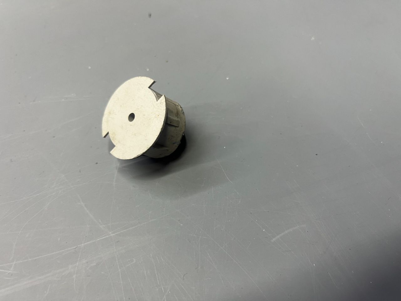 сирена (гонг) Mini Countryman 2 поколение F60 2017, 1.5 л., B36 A15 A, бензин, АКПП, c2m, хетчбэк 5 дв., передний привод, 51627482572, 7482572 - фото №1