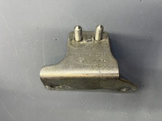 кронштейн глушителя Mini Countryman 2 поколение F60 2017, 1.5 л., B36 A15 A, бензин, АКПП, c2m, хетчбэк 5 дв., передний привод, 18327642258, 7642258