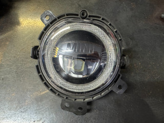 фара противотуманная правая Mini Clubman 2 поколение [рестайлинг] 2023, бензин, АКПП, полный привод, 63117497768, 7497768