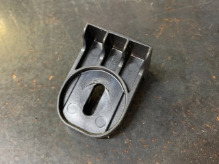 крепление бампера Mini Cooper S 3 поколение [2-й рестайлинг] F56 2023, 2.0 л., бензин, робот, зеленый, хетчбэк 3 дв., 51117337802, 7337802