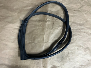 уплотнитель двери Mini Cooper S 3 поколение [2-й рестайлинг] F56 2023, 2.0 л., бензин, робот, зеленый, хетчбэк 3 дв., 51355A505D1, 5A505D1, 51765A4CF93, 5A4CF93, 51767408449, 7408449