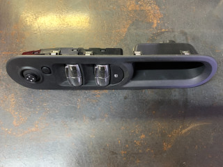 кнопка стеклоподъемника двери передней левой Mini Countryman 2 поколение F60 2017, 1.5 л., B36 A15 A, бензин, АКПП, c2m, хетчбэк 5 дв., передний привод, 51417362999, 7362999, 51417411888, 7411888, 9354864, 61319354864