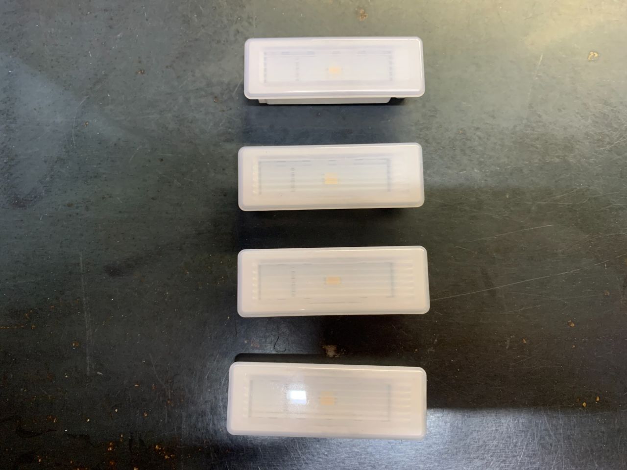 фонарь салона (плафон) Mini Countryman 2 поколение F60 2017, 1.5 л., B36 A15 A, бензин, АКПП, c2m, хетчбэк 5 дв., передний привод, 63319270505, 9270505, 63319219490, 9219490, 63317941911, 7941911 - фото №1